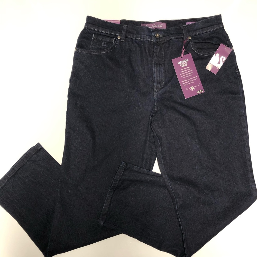 Gloria Vanderbilt Amanda classic fit jeans size 14Short